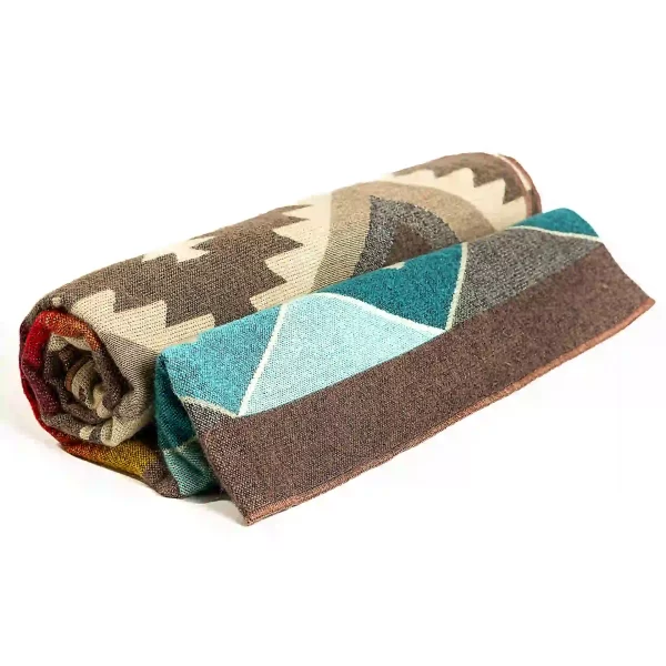 Alpaca Blanket Wholesale Reversible Thick Ultra Soft Twin Queen Size Made in Ecuador