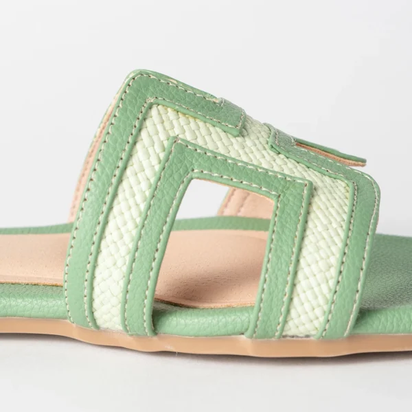 Luxury Toquilla Straw Sandals Handmade in Ecuador Elegant Natural Fiber Artisan Summer Slides