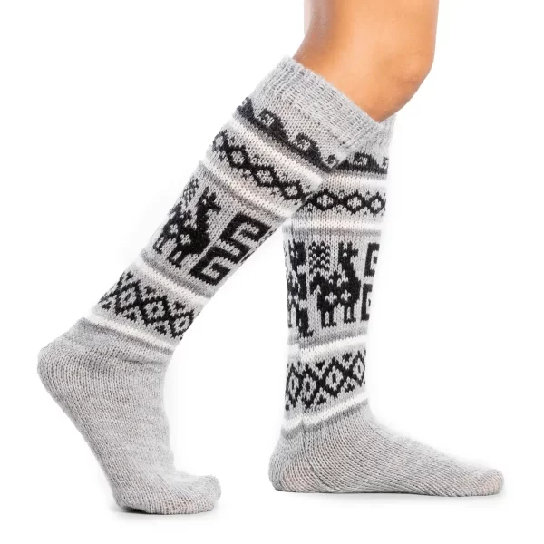 Soft and Warm Alpaca Socks Wholesale from Ecuador