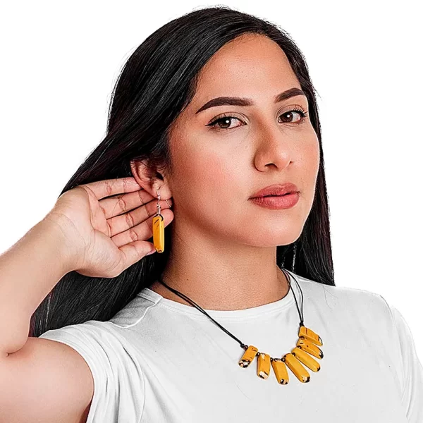 Ecuadorian tagua nut necklace wholesale