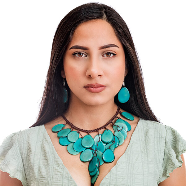 Wholesale Tagua Necklaces Handmade Design in Assorted Colors