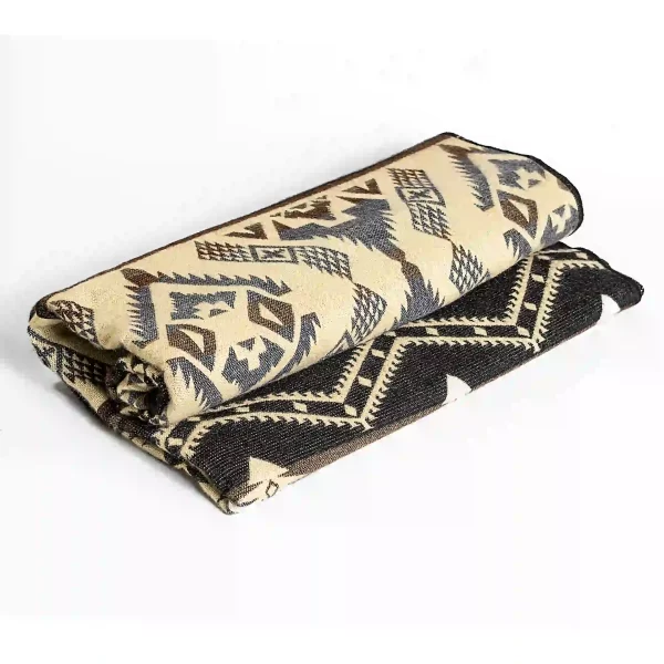 Alpaca Blanket Safari Soft Warm Wholesale 39 x 46 Inches Ecuador Handmade Andean