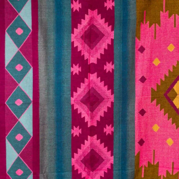 Wholesale Blankets Baby Alpaca Fuchsia Andean Made In Ecuador