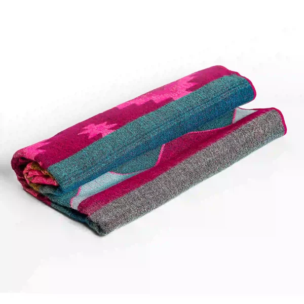 Wholesale Blankets Baby Alpaca Fuchsia Owl Ecuador Handmade