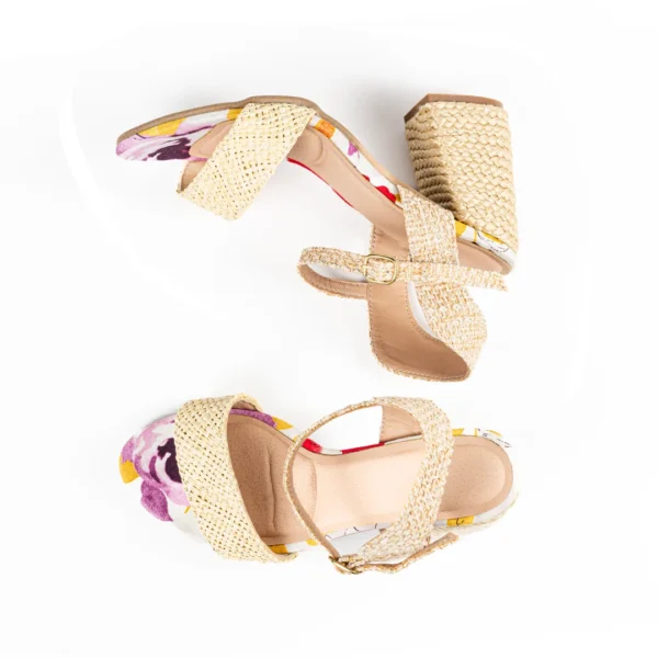 Elegant Handwoven Straw Platform Sandals Ecuador Artisan Summer Fashion Heels